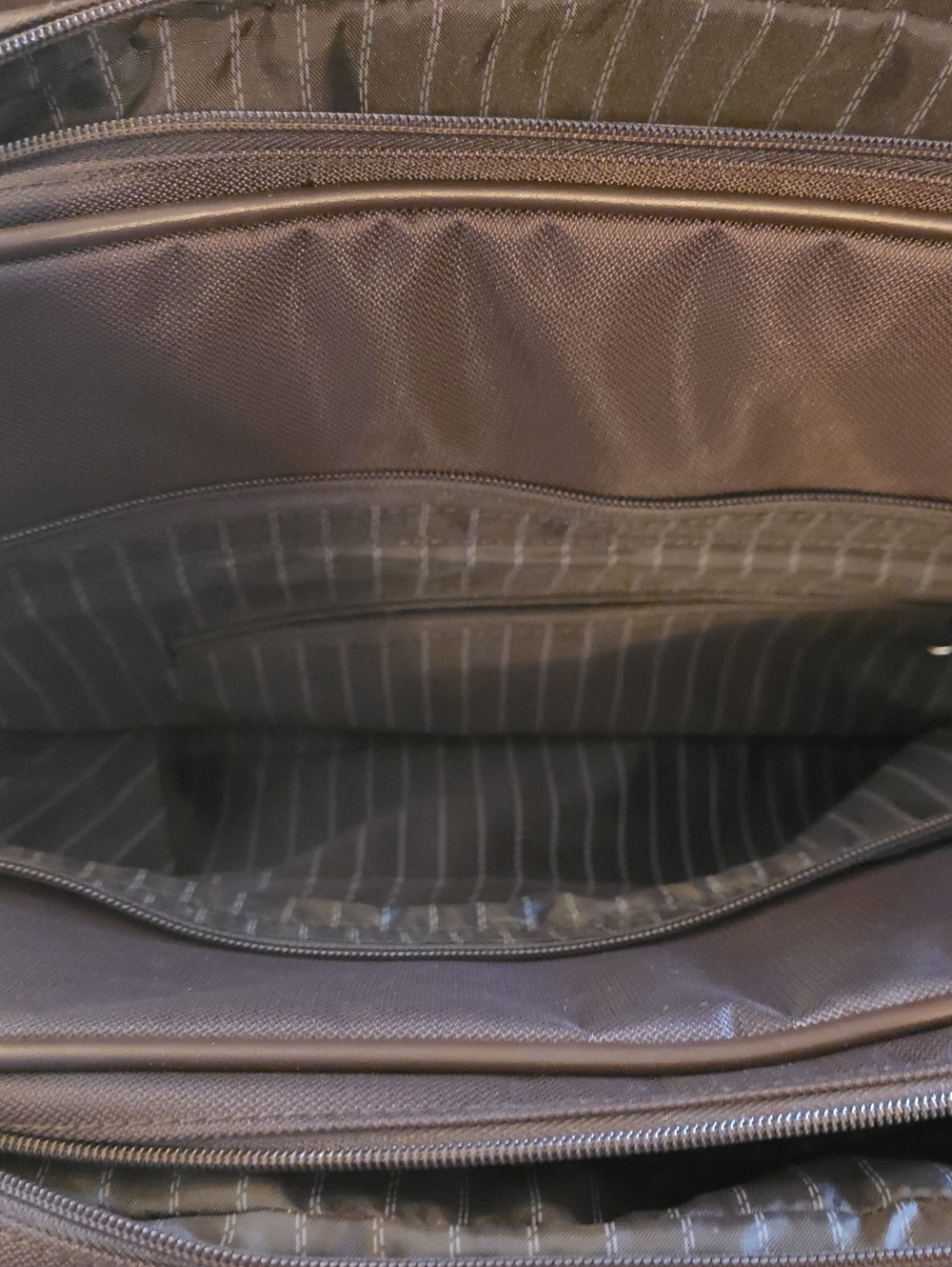Chaps Richmond Park Travel Bag Large Weekender Tote, Laptop/Luggage Sleeve - Picture 14 of 14